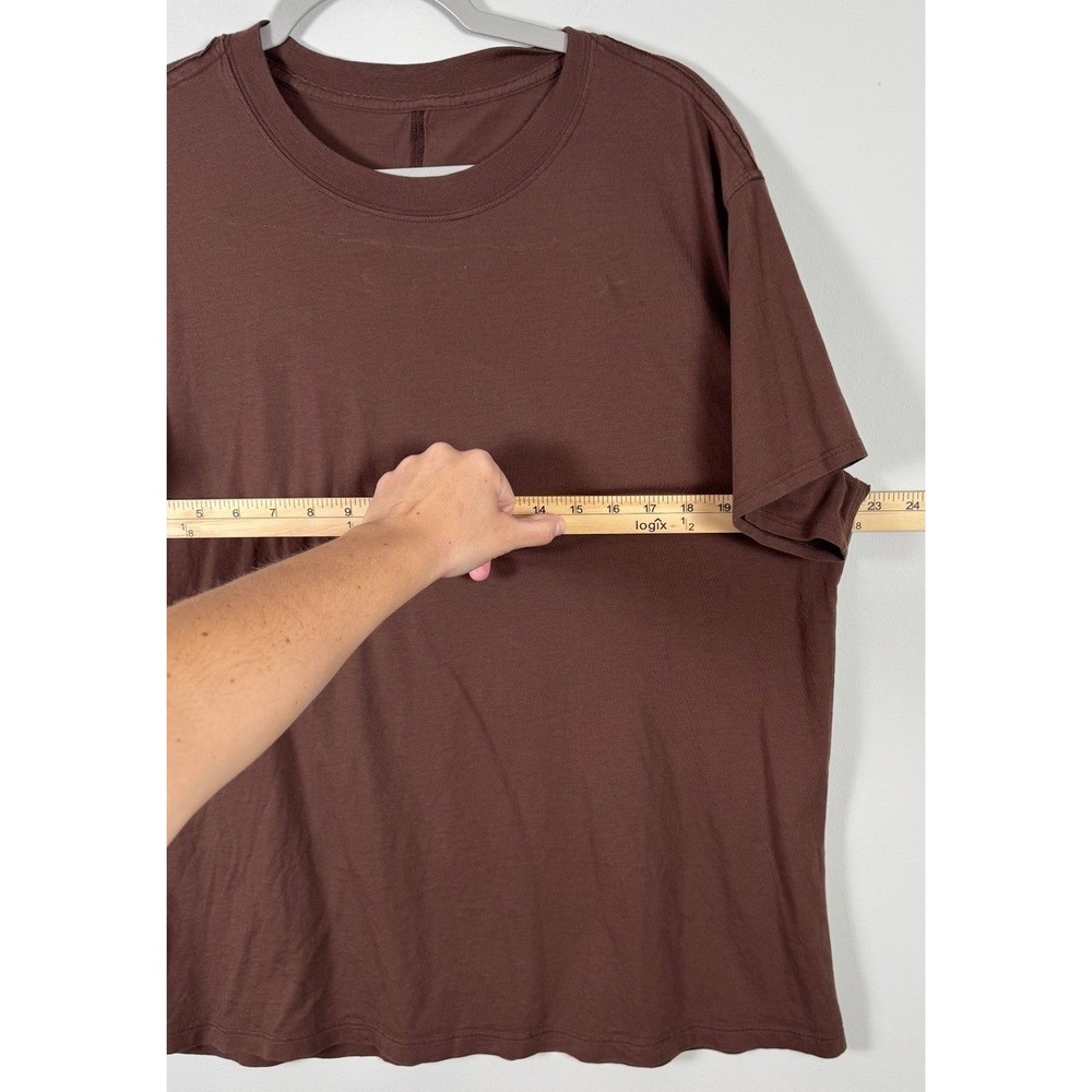 Lululemon Soft Brown Crew Neck Short Sleeve T Shirt - Picture 2 of 5